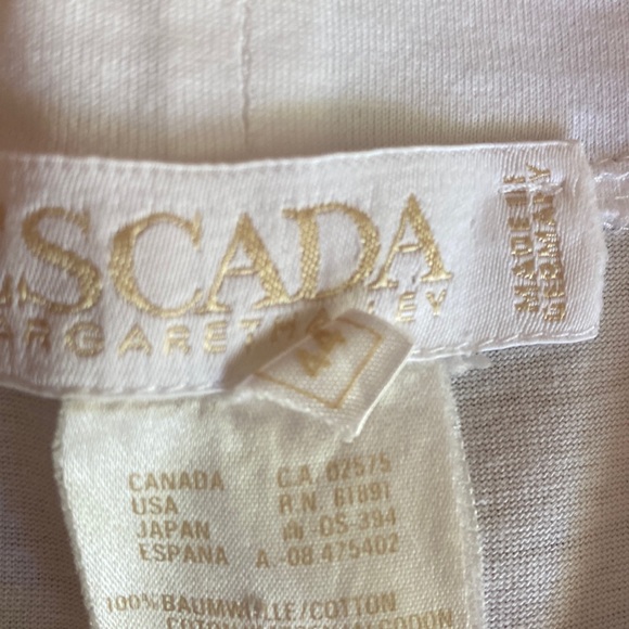 Escada Beautiful Print Cotton Tee Made in Germany 🇩🇪 - Picture 6 of 13